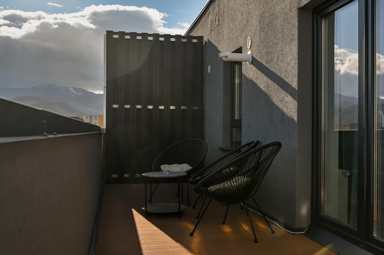 בראשוב Milano Studio With Terrace And Panoramic View מראה חיצוני תמונה